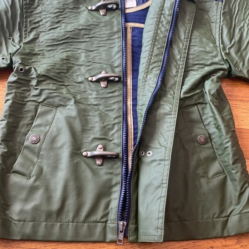 GYMSPORT GYMBOREE Vintage Green Hooded Raincoat Jacket Size 3 to 4 years old